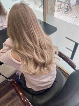 ビセ(VISE) ☆プルエクステでハイライトデザインロングヘア