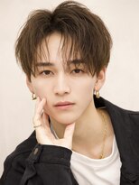 ルーシー 渋谷(LUCEY)&nbsp;センターパートフェザーパーマフェザーショートツイストパーマ