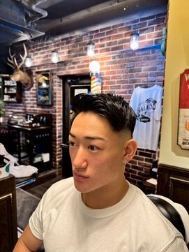 バレス 田町(BALES) [スキンフェード/ツイストスパイラル/田町]