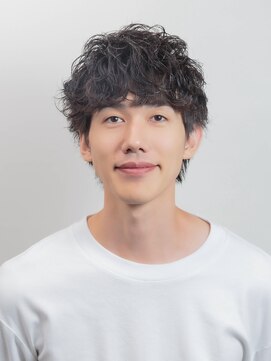 メゾンドムニ 恵比寿(Maison de MUNi) メンズパーマ◎好印象ミルクティーアッシュ×マッシュ