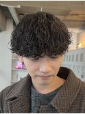 原宿波巻きパーマツイストスパイラルパーマセンターパートウルフ