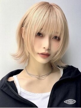 ネハス(nehus.) ブリーチカラー/レイヤーカット/ウルフカット/ダブルカラー