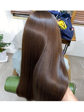 ピーシーズ(pieces) 髪質改善艶髪ストレートヘア