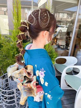 ラヴェストバイフレイスウェル(LOVEST by frace well) 【LOVEST甲村】成人式ヘアセット