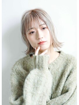 アムネシア 三軒茶屋(AMNESIA) 外ハネボブ/ミルクティーベージュ/インナーカラー