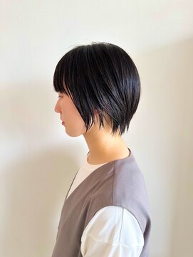 ウォーターリリー(Water Lily) 【ヘアリセッターショート】襟足美人大人可愛いショートボブ