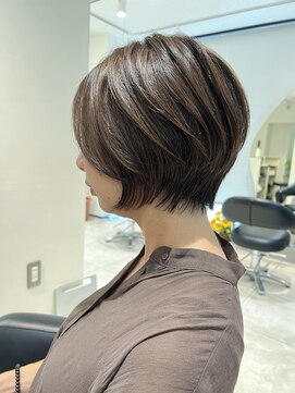 ナイン バイ アソビ 銀座(Nyne by asobi) 30代40代50代60代◎後頭部ふんわり/ハンサムショート/銀座