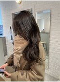 暗髪ブラウングレージュ
