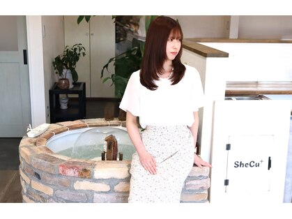 シークプラス(SheCu+)の写真