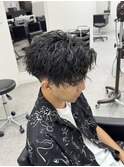 ツイストスパイラルパーマセンターパート