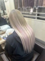 トランク(Trank)&nbsp;2色使ったハイライトエクステ