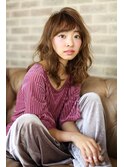大人可愛いナチュラルセミロング