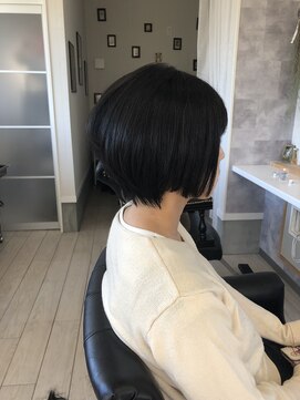 シエスタヘアー(SIESTA hair) ナチュラルショートボブ