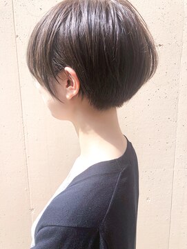 ラウンジ モリオ イケブクロ(Lounge MORIO Ikebukuro) 【morio池袋】20代30代40代 大人かわいい刈り上げ丸みショート