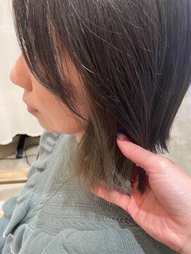 ヘアーエスクールステラ(hair S.COEUR stella) 枚方樟葉イヤリングカラー