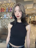 ネオリーブアイム 横浜西口店(Neolive aim)&nbsp;少ないダメージでハイトーンを楽しむアンブレラカラー【成田】