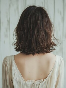 おそめの写真/気になり始めた白髪もお任せ！大人女性の為のワンランク上のグレイカラーでオシャレを楽しんで◇