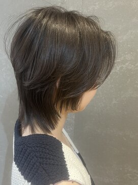 ラドゥーブル(LA DOUBLE) ショートレイヤーカット