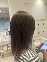 ケンジ 平塚 アネッタ(KENJE annetta)&nbsp;ナチュラルハイライトカラー