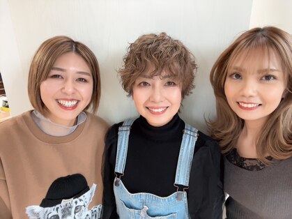 美容室メデューサ朝倉街道店の写真