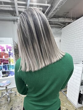 リッパー バイ レイム(Ripper by LAME) ホワイトバレイヤージュ