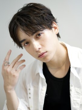 オリーブスバイネオリーブ(Olive's by neolive) フェザーショート、アップバング、センターパート