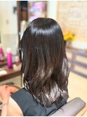 艶髪/アッシュブラウン/レイヤーカット