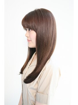 チェルモ(CHELUMO) ロングヘア