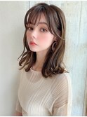 大人かわいいフェザーバング×カーキベージュ20代吉祥寺