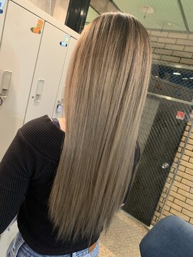 ラフ 難波店(LAFF) #黒髪#ボブルフ#ネビージュ#小顔#ワンレン