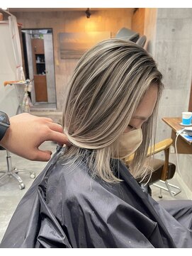 ラフ(LAFF) #黒髪#ボブルフ#ネビージュ#小顔#ワンレン