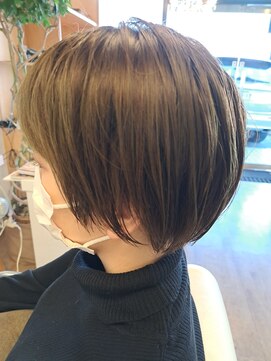 ヘアヌーダ ショートボブ、髪質改善、白髪ぼかし、キッズカット、カット