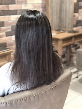 ホワイト 伊勢崎(WHITE) フルブリーチ歴をリペア!ナチュラルバレイヤージュ☆