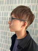 イーズスタイル(ease style) ハイトーンカラー　ツーブロ