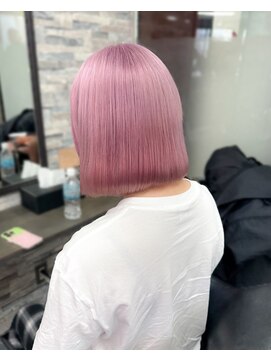 オズ 梅田店(OZ) 色落ちまで綺麗な青みピンク/ボブ