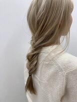 シキ 渋谷(siki)&nbsp;【siki】ブロンドロング(原宿/表参道)