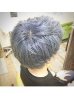 ヘアースペース 練馬店(hair space COCO) 夏に向けシルバーベースの男性版バレーヤージュ