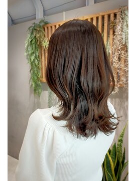バッカ(BACCA) 美髪　大人可愛い上品カール　白髪染め(末松)