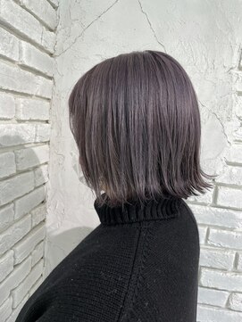 アジールヘア 池袋東口店(agir hair) 切りっぱなしボブのラベンダーシルバー池袋池袋東口