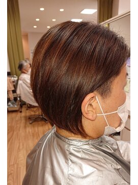 ルシード スタイル レクラ 栄生店(L'UCIDO STYLE L'eclat) 大人ボブNo.3