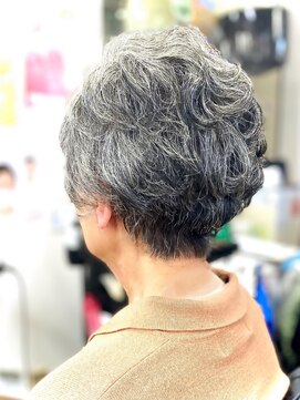 中原 美容室 ナチュラルパーマのショートスタイル♪