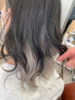 リベア トウキョウ 東大島店(Rever Tokyo)&nbsp;外はね/インナーカラー/Ａライン/シルバー[東大島/東大島駅]