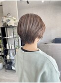 おしゃれショート×ミルクティーベージュハイライト♪