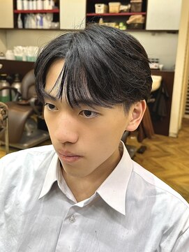 レボルトヘアー(R EVOLUT hair) コンマバング/韓国へア/黒髪/ツーブロック/メンズ/柏