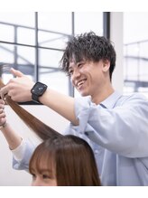 ミングルクラーロヘアー(MINGLE CLARO hair) 横野 宏河