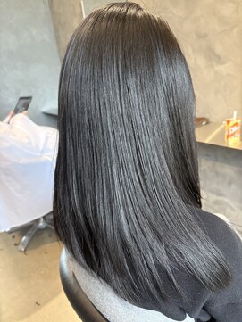 ユウシヘアー(Yushi Hair) ロングレイヤー