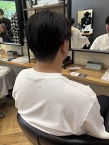 アルター(aL ter) 【ツーブロックショート】ブルーブラック/フェザーパーマ/鎌取