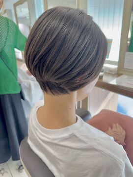 アッシュ 下北沢店(Ash) 前髪なしくびれショート