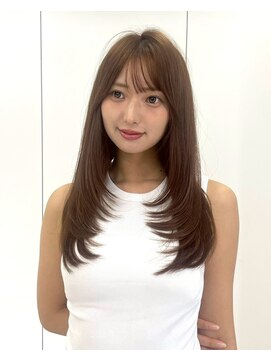 ユーフォリア 新宿店(Euphoria) 20代30代40代 大人可愛い 小顔カット ロングレイヤー