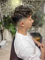 よろ家&nbsp;スキンフェードハイライト！